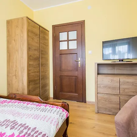 Noclegi Bialy Bor Widok Na Gory I Zalew Solinski 530-487-636 Polańczyk Exterior foto