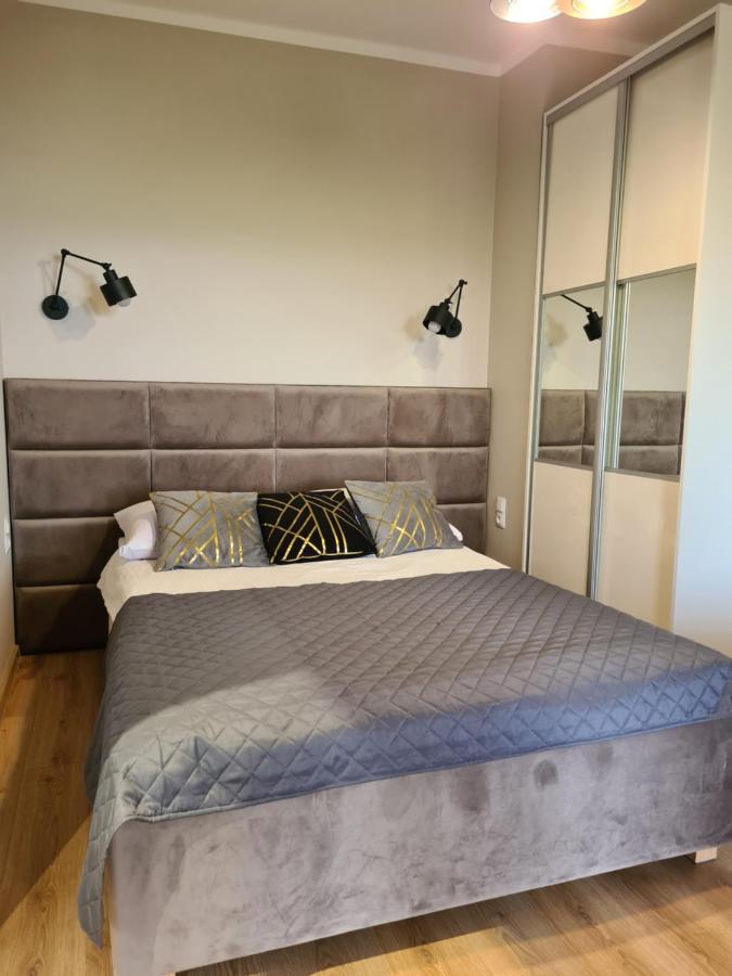 Privatunterkunft Bialy Bor Widok Na Gory I Zalew Solinski 530-487-636