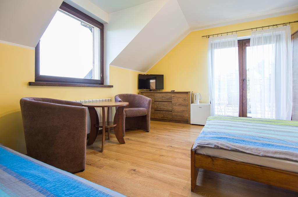 Bialy Bor Widok Na Gory I Zalew Solinski 530-487-636